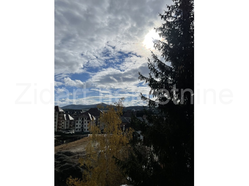 Квартира, 645 м², 100 000$ — FAKTOR